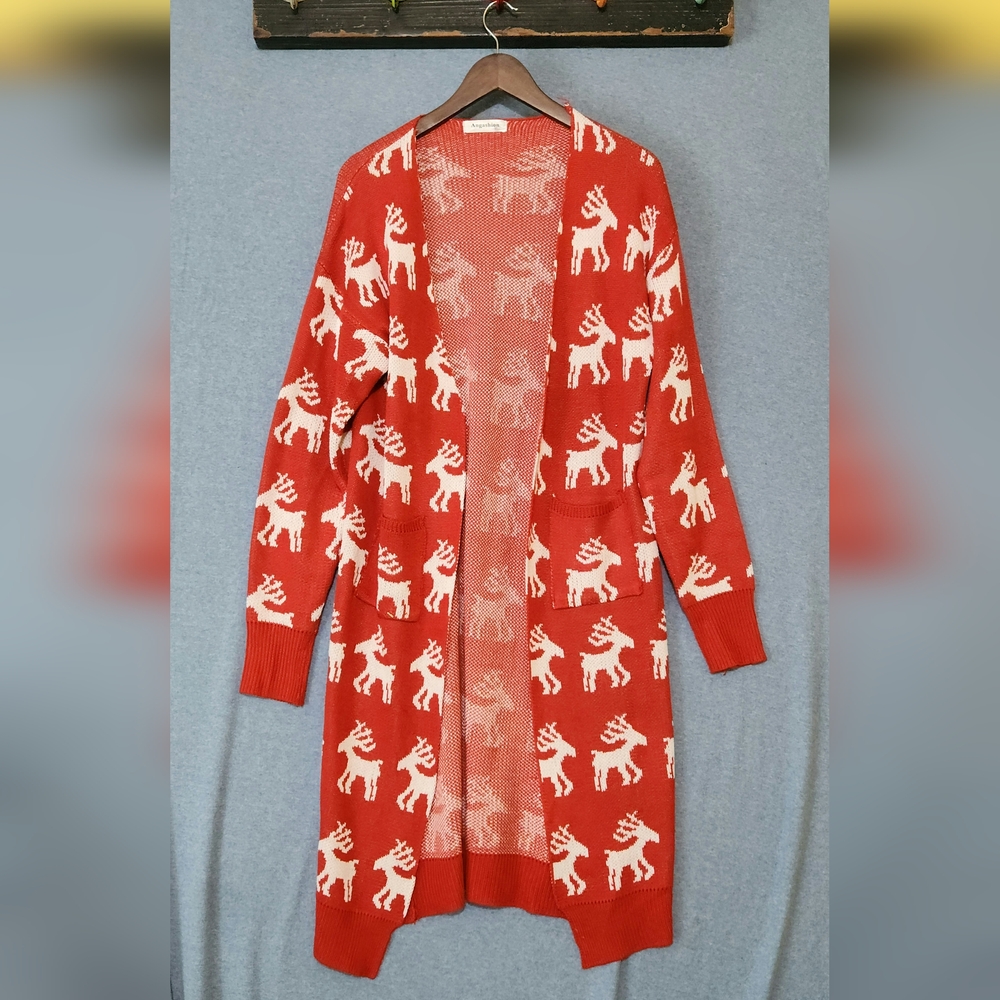 Angashion Red Reindeer Pattern Women's Cardigan